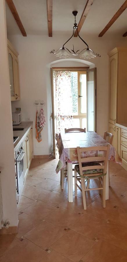 Apartamento A Casa Di Nonna Elza La Spezia Exterior foto